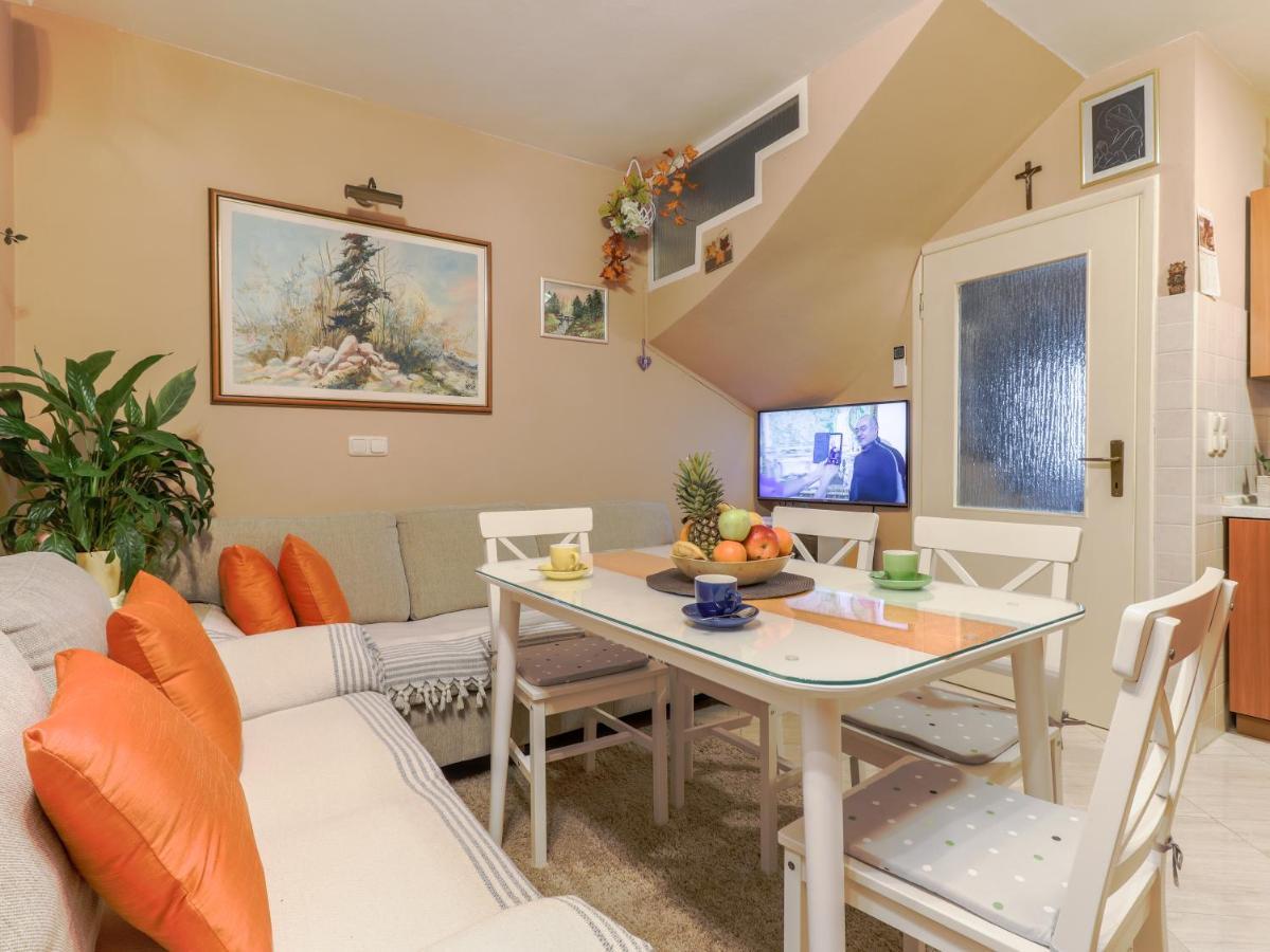 City Center 3 Bedroom Apartment Vrsar Eksteriør bilde